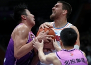 爱游戏入口-天津队险胜吉林队，伦纳德点燃赛场