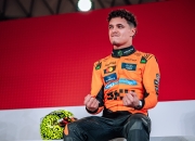 爱游戏-威廉姆斯逆转索伯车队，诺里斯高光表现