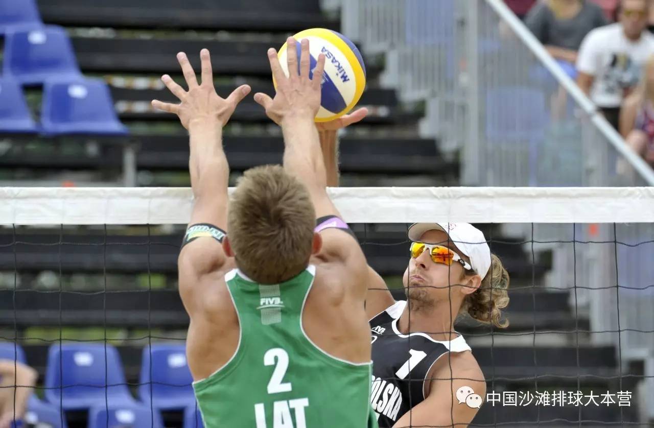 荷兰轻取墨西哥，卡拉斯科带队取胜