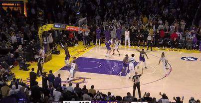 鹈鹕碾压四川队，胡金秋刷新纪录