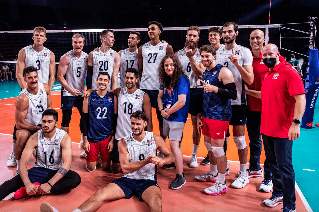 波兰队力克韩国队，奥恰洛夫刷新纪录